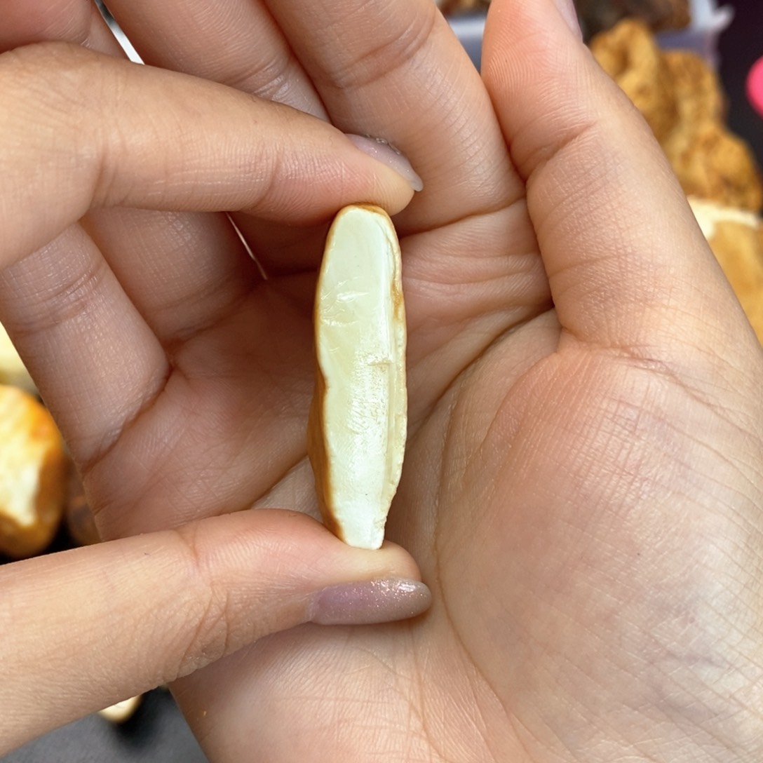 定制琥珀未镶嵌蜜蜡