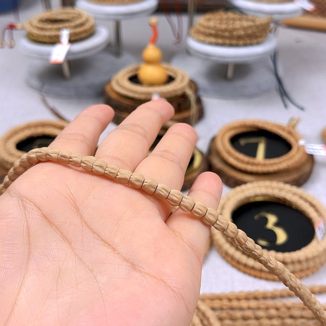 柏香籽/百香籽吊坠娜****李