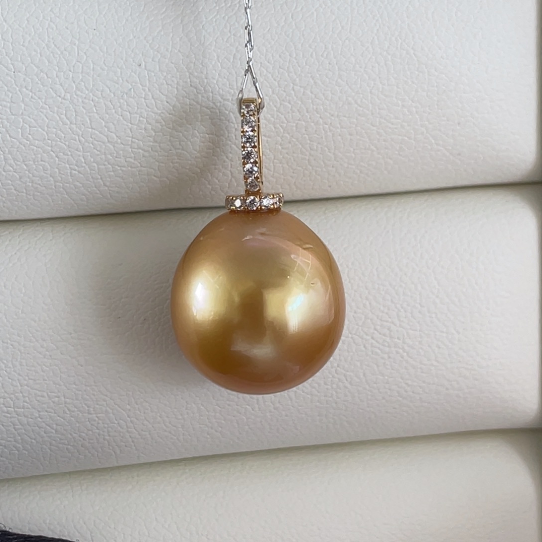 18K金镶嵌海水珍珠吊坠(不含链)14.0mm