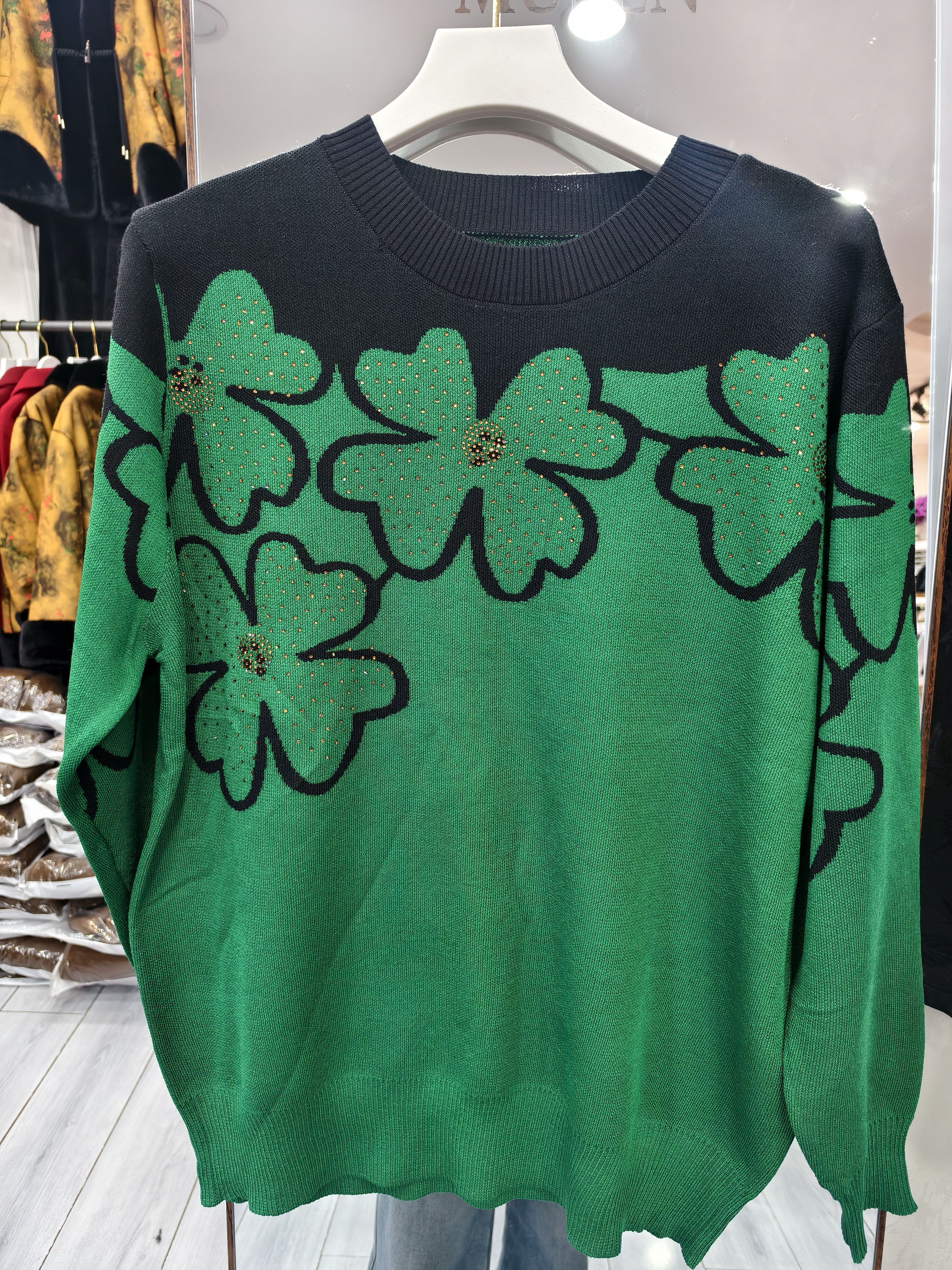 红色春秋妈妈款宽松针织打底衫