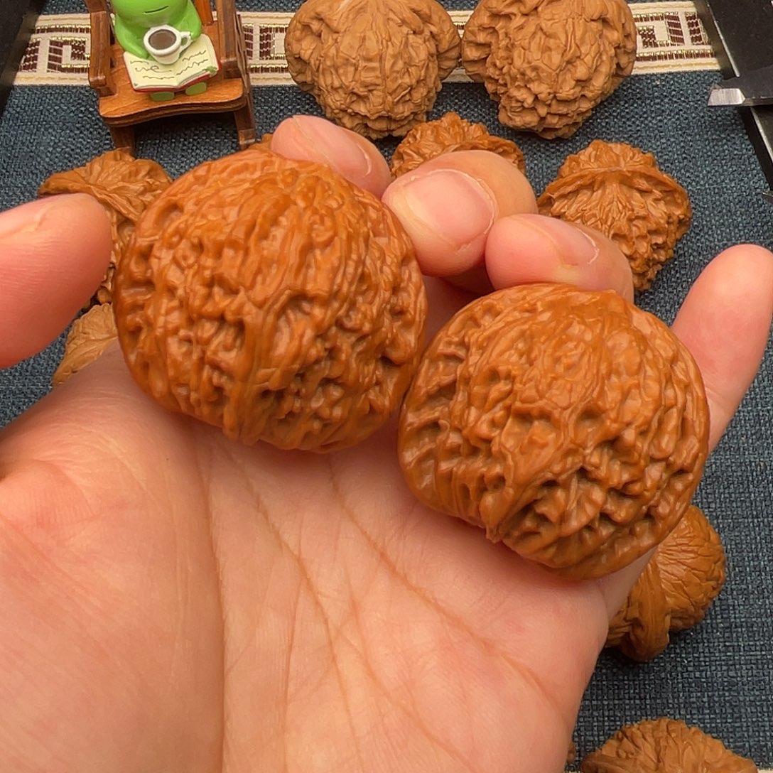 把件文玩核桃39精品山地球磨全品