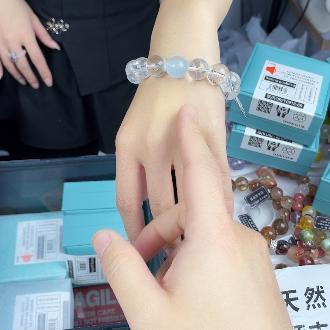 银S925镶嵌水晶手链