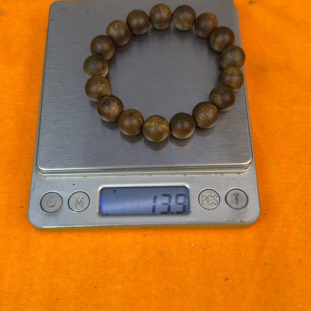 云***扬沉香碎屑沉香海南沉香莺歌绿棋1.2大➕碎屑