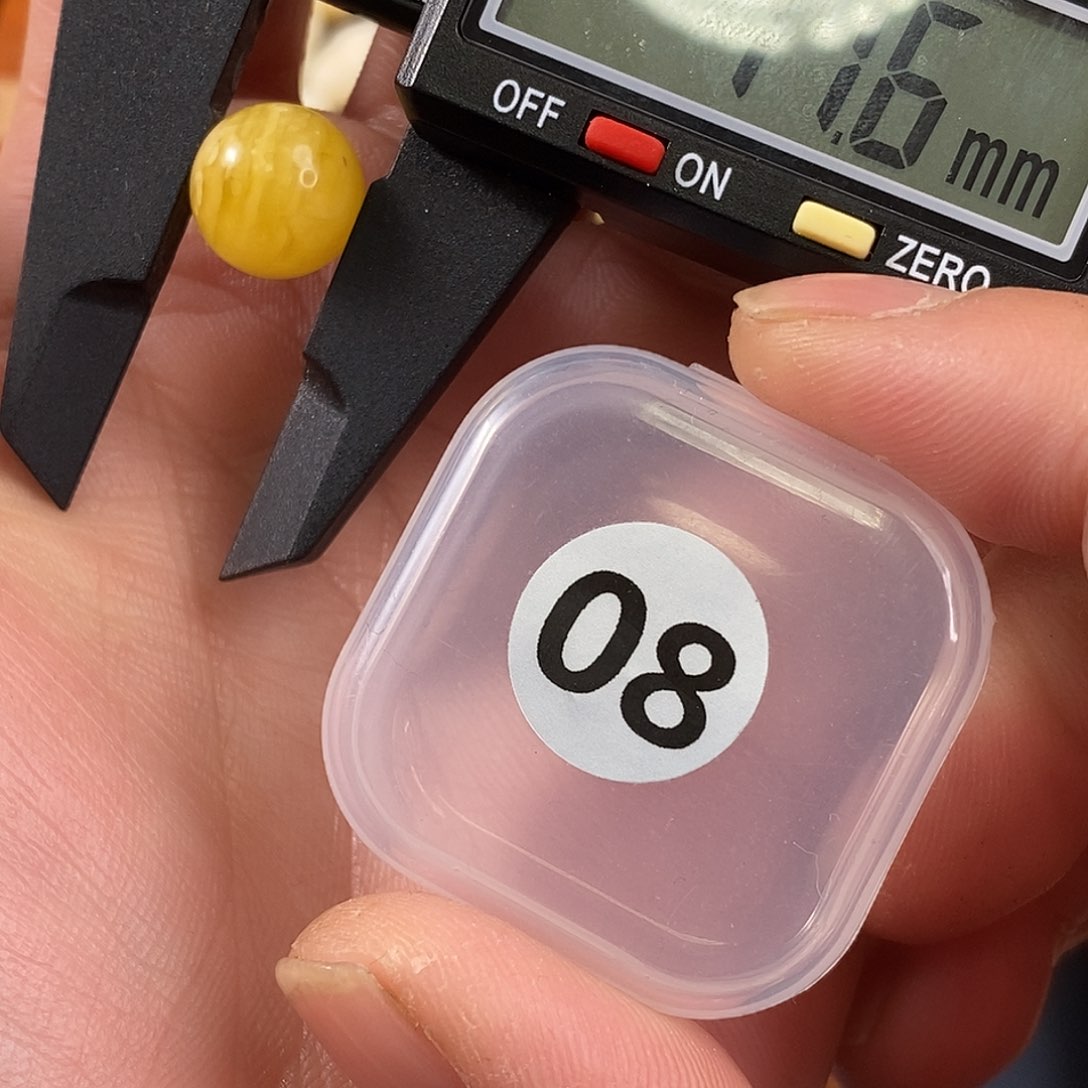 琥珀裸石未镶嵌微瑕