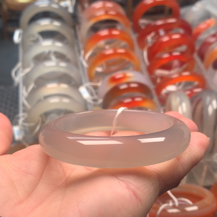 玛瑙/玉髓未镶嵌手镯