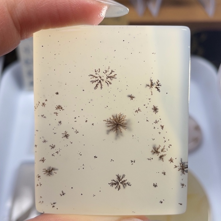 玛瑙/玉髓未镶嵌牌子