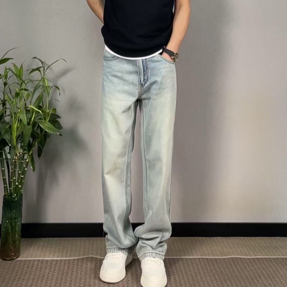 2025男士莱赛尔柔顺透气春夏百搭宽松简约时尚设计感浅色牛仔裤