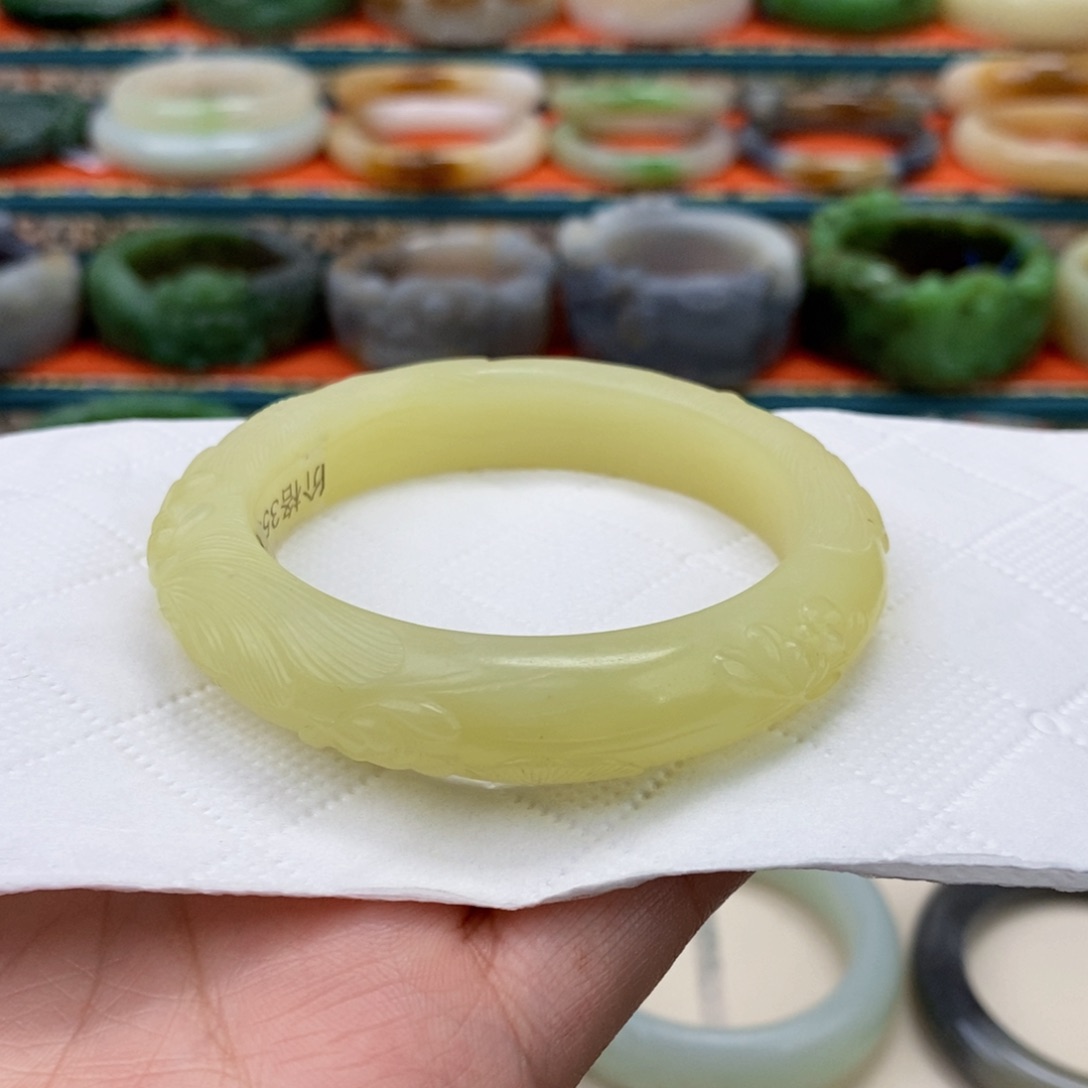和田玉手镯55.5未镶嵌