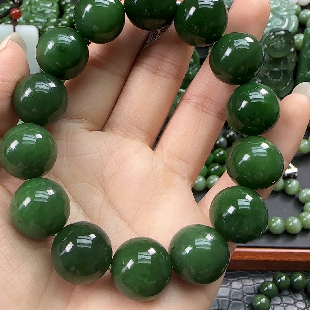 和田玉未镶嵌珠宝奇石