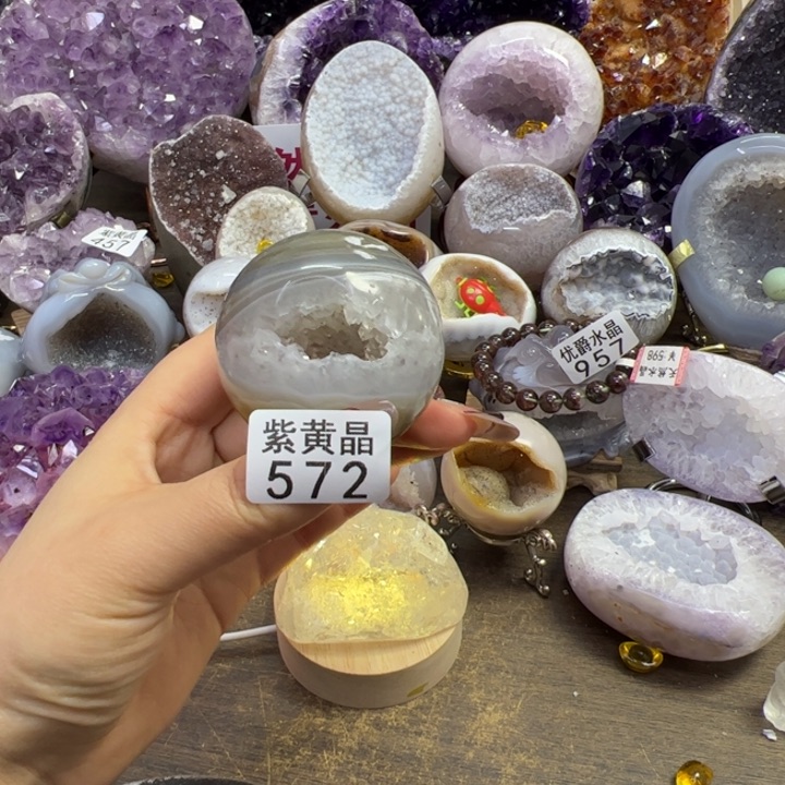 未镶嵌大型摆件（非配饰）紫晶572