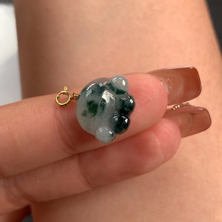 翡翠颈饰18K金镶嵌猫爪