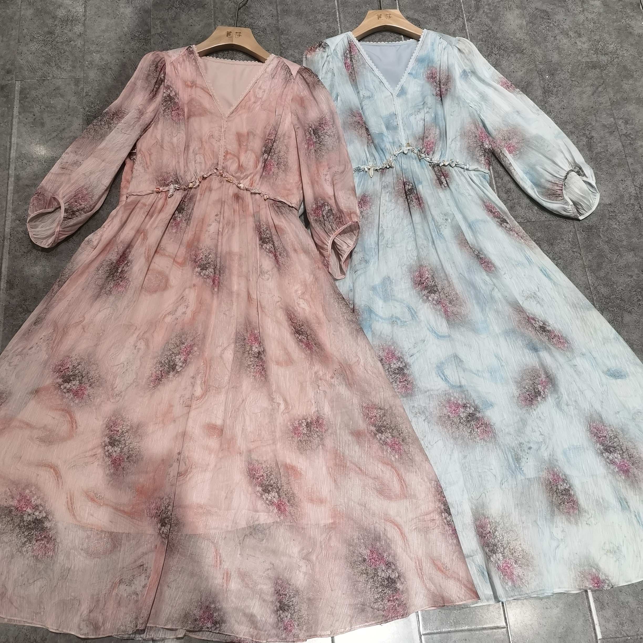 1062芭莎家桑蚕丝连衣裙