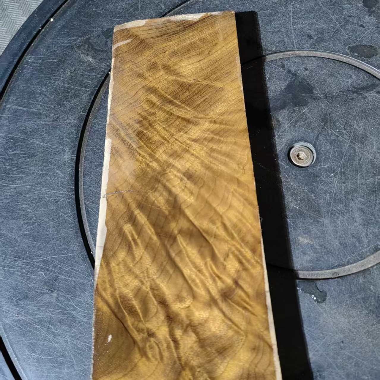 四川雅安小叶桢楠乌木金丝楠木无漆无蜡原木小花板