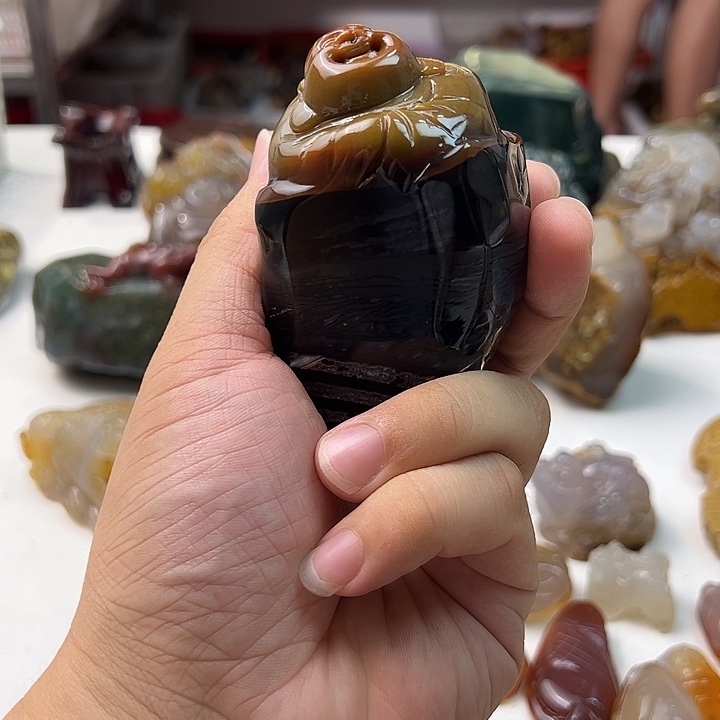 未镶嵌颈饰玛瑙/玉髓