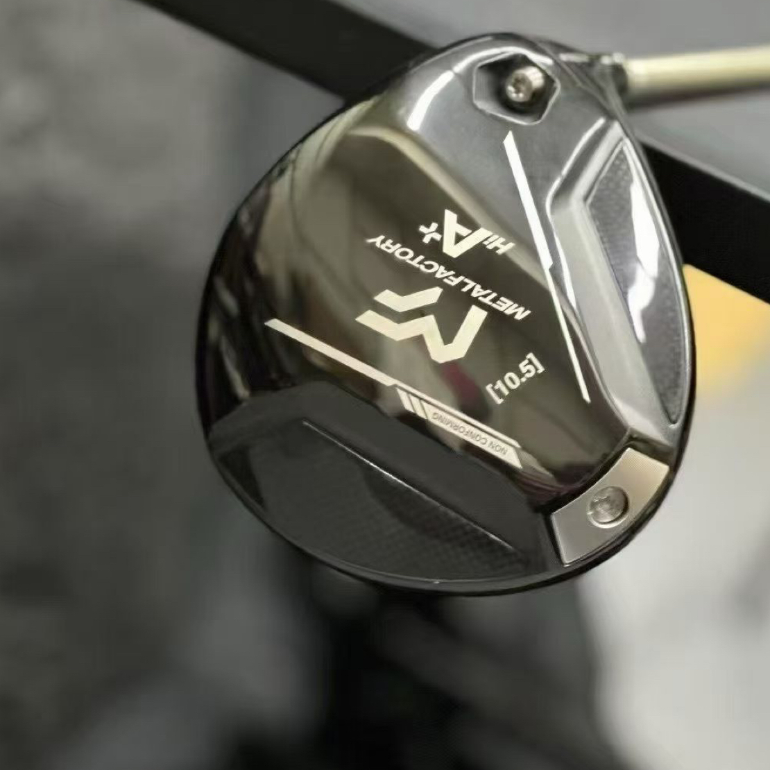 神之钢Hi爸妈一号木黑色10.5度杆头