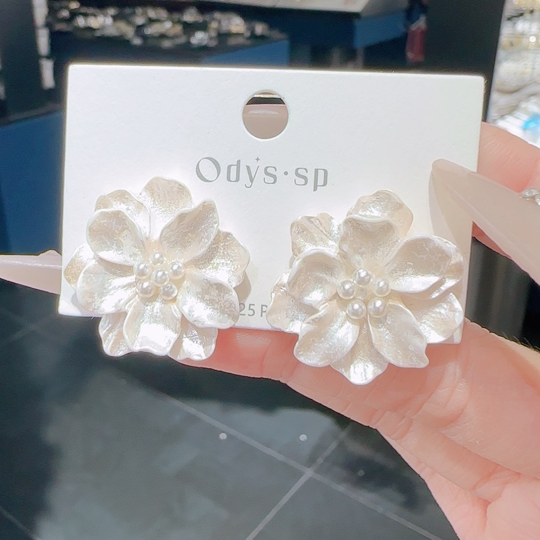 铜合金925银树脂耳环