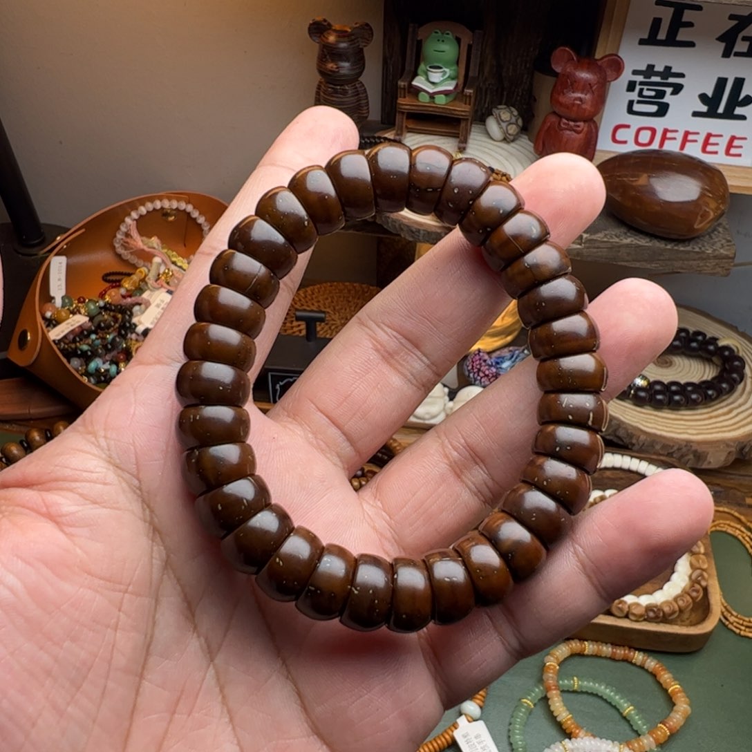 菩提根/象牙果手串