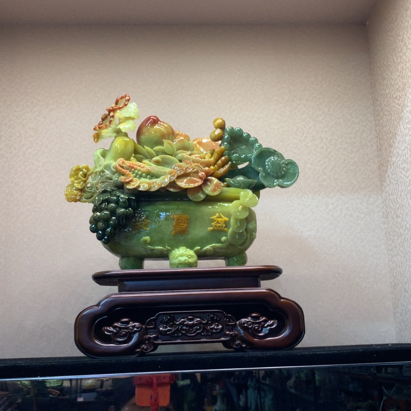 【闪购商品】未镶嵌蛇纹石玉摆件