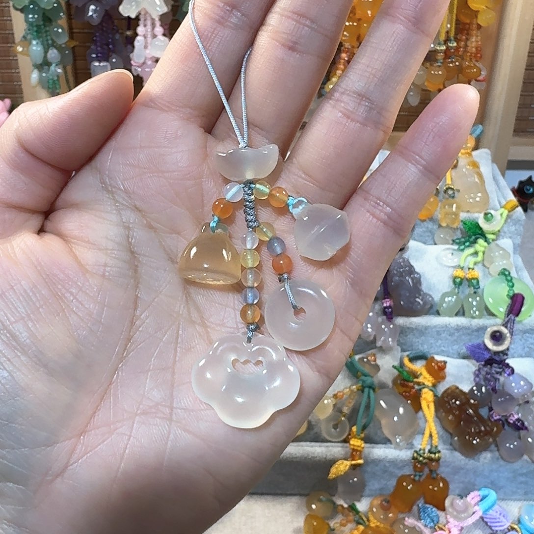 玛瑙/玉髓挂件未镶嵌