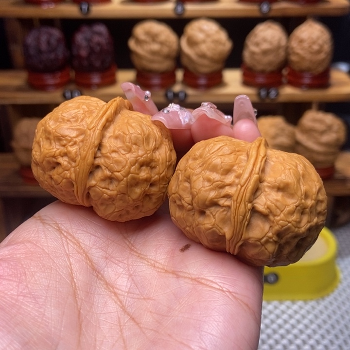 文玩核桃吊坠鲲鹏12