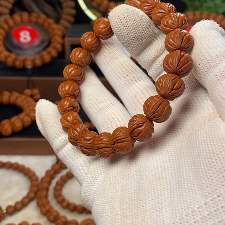 桃核吊坠秦岭龙纹桃核