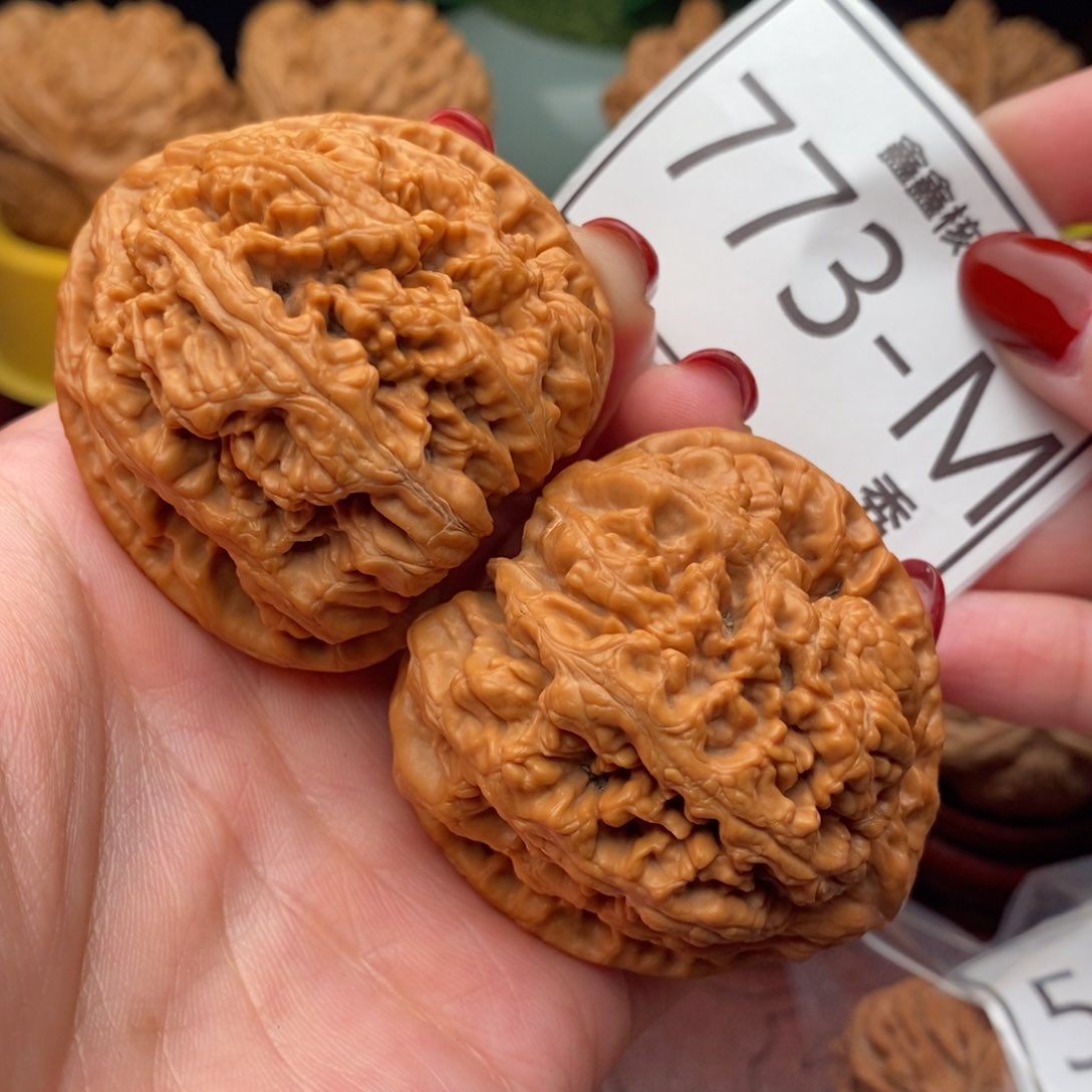 文玩核桃把件大粗筋48