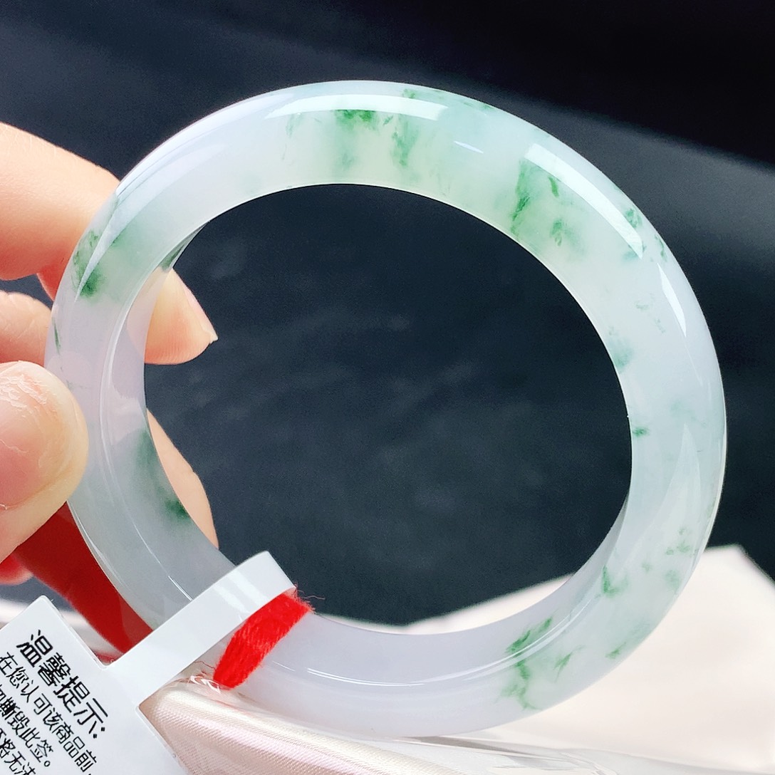 未镶嵌手镯翡翠54圈