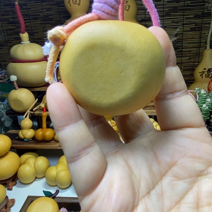 潍***子大叶紫檀（黑酸枝木类）