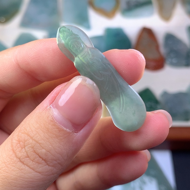 定制翡翠未镶嵌包工