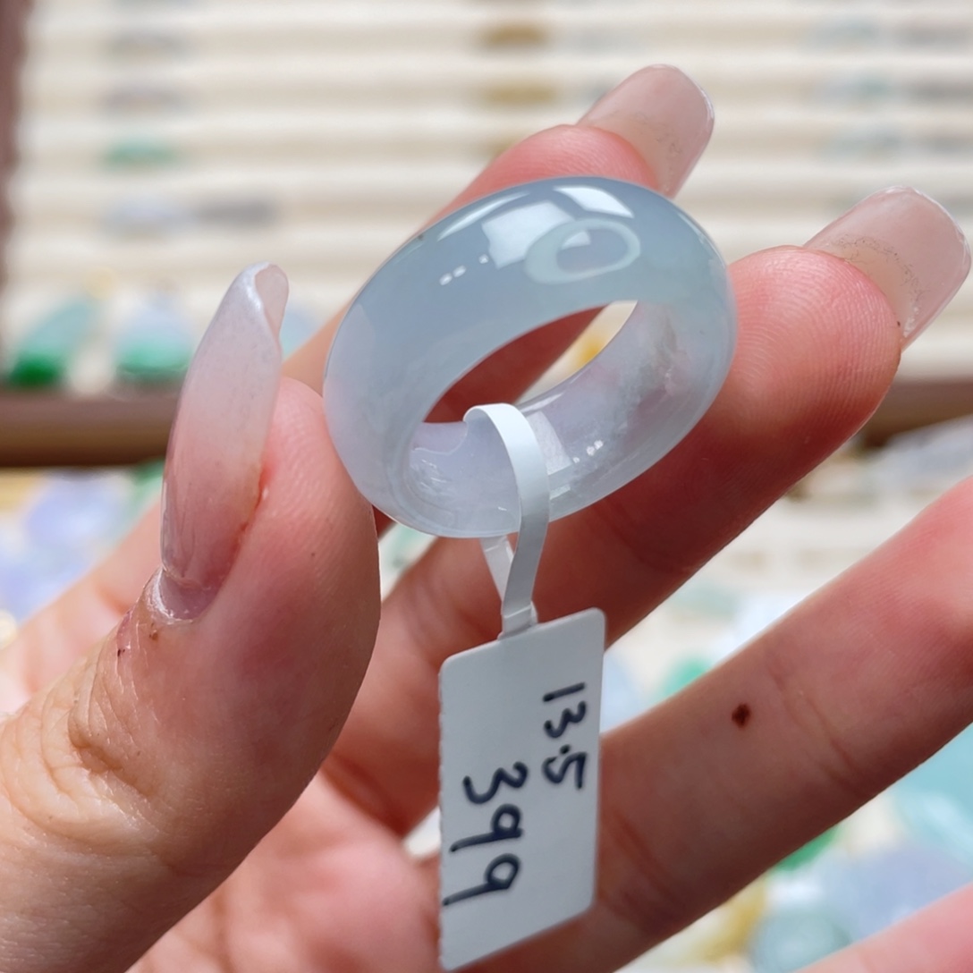 翡翠未镶嵌戒圈a23港圈13.5雾霾蓝洒金墩墩