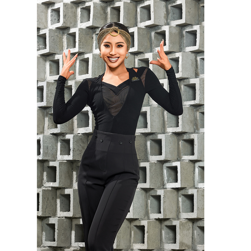 WT618女成人挂脖假两件长袖上衣-东鑫拉丁专业舞蹈服