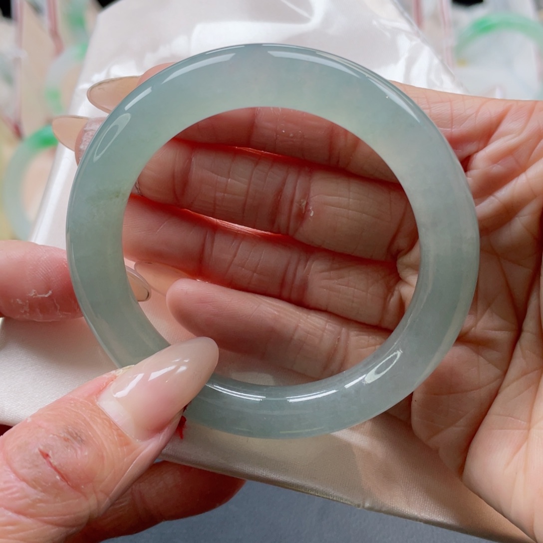 未镶嵌手镯翡翠53.2圈 冰浅湖水绿 透手起光 强推 9号