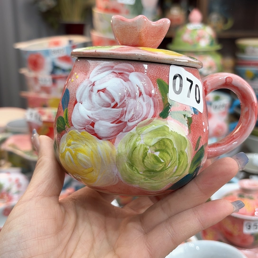 瓷片这一个是一家集医疗为主体