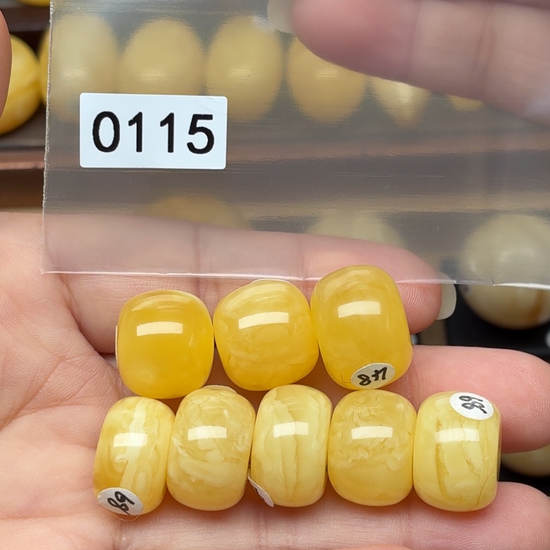 优****琥珀未镶嵌裸石蜜蜡15+16+17+