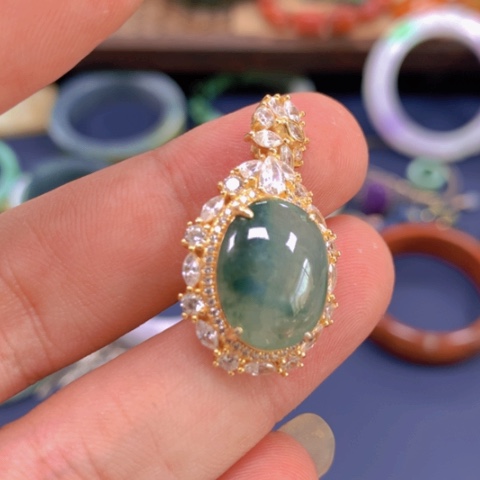 【闪购商品】翡翠颈饰未镶嵌翡翠