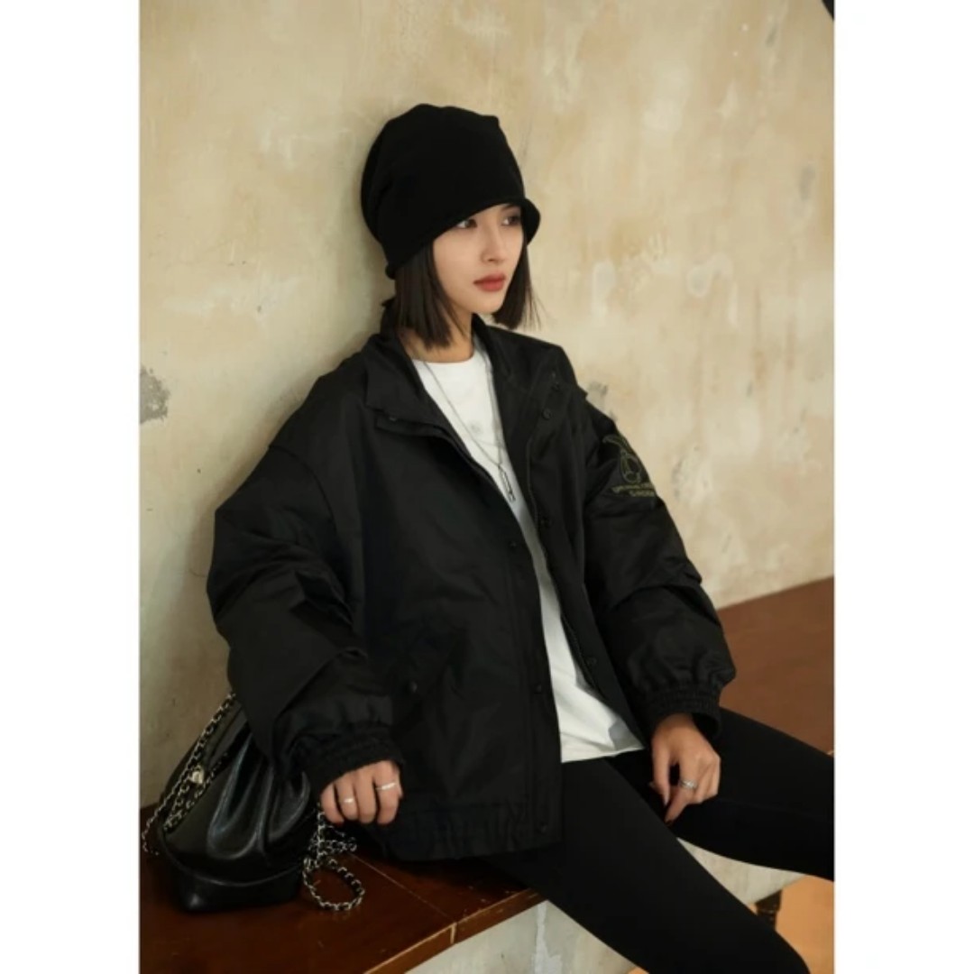 GIRDEAR/哥弟时尚休闲立领酷帅松弛宽松百搭夹克外套女140135