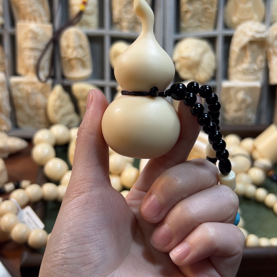 鹿角雕刻素葫芦手把