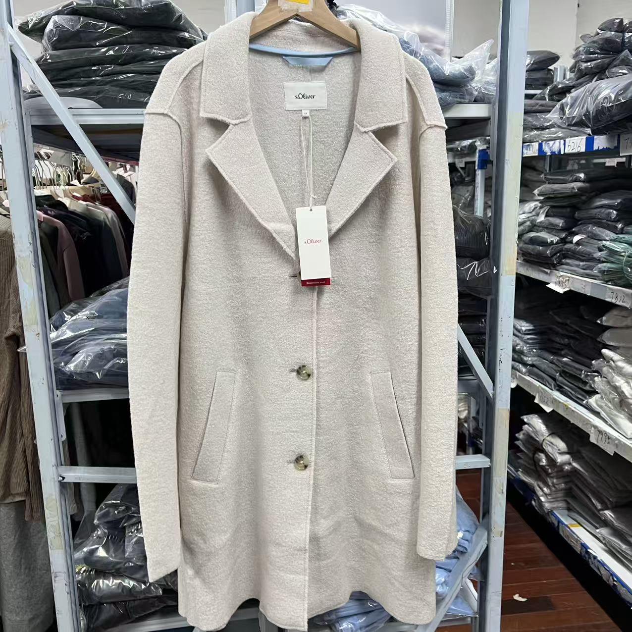 福惜 澳洲单女士外套大衣 8107