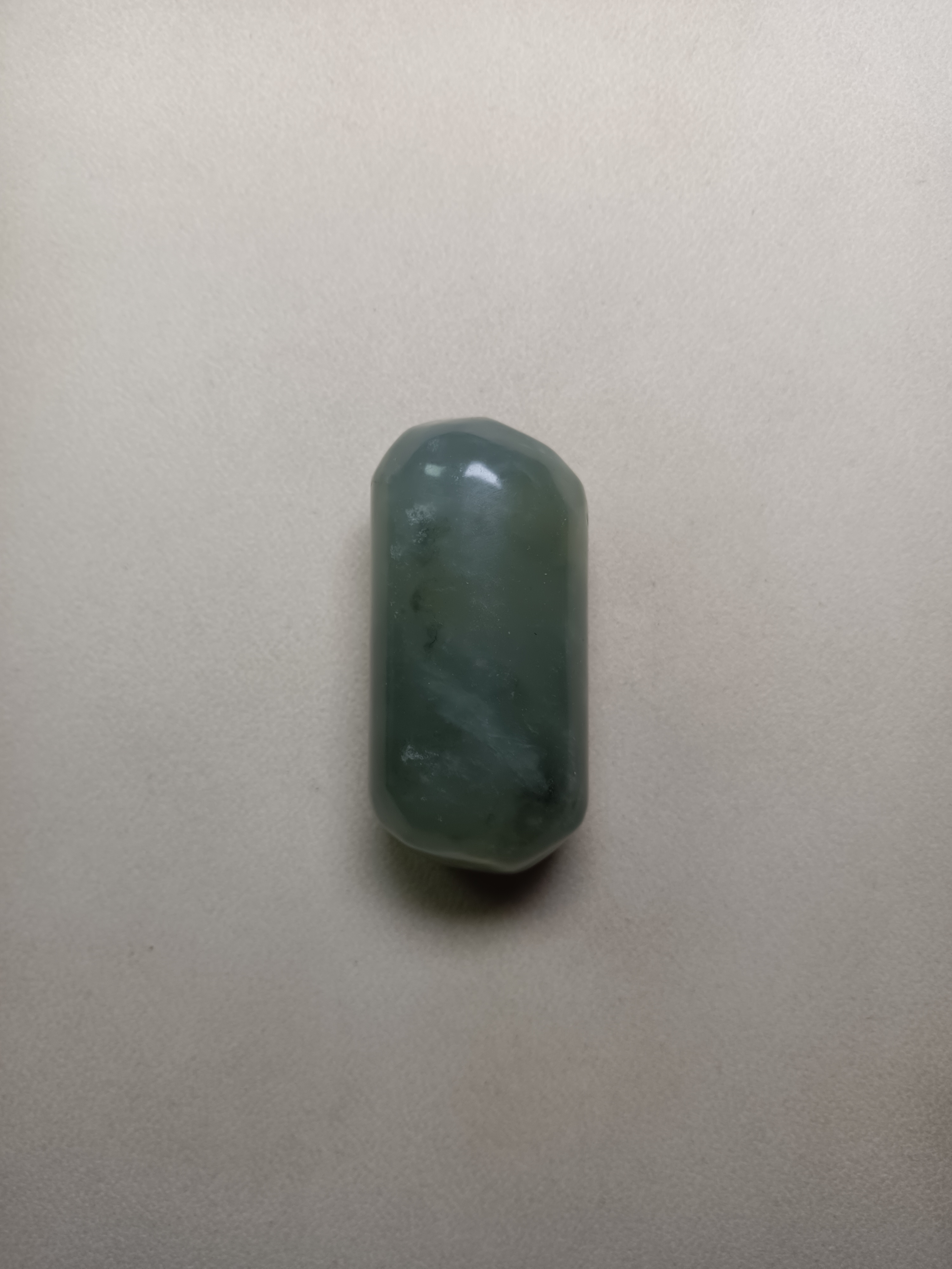 天然岫玉水墨原石手把件