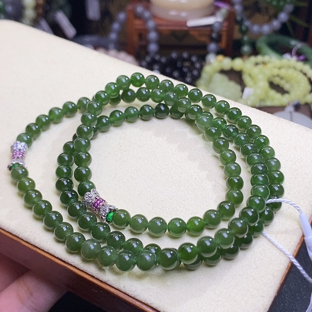 和田玉未镶嵌碧玉菠菜绿三用款清货价6mm