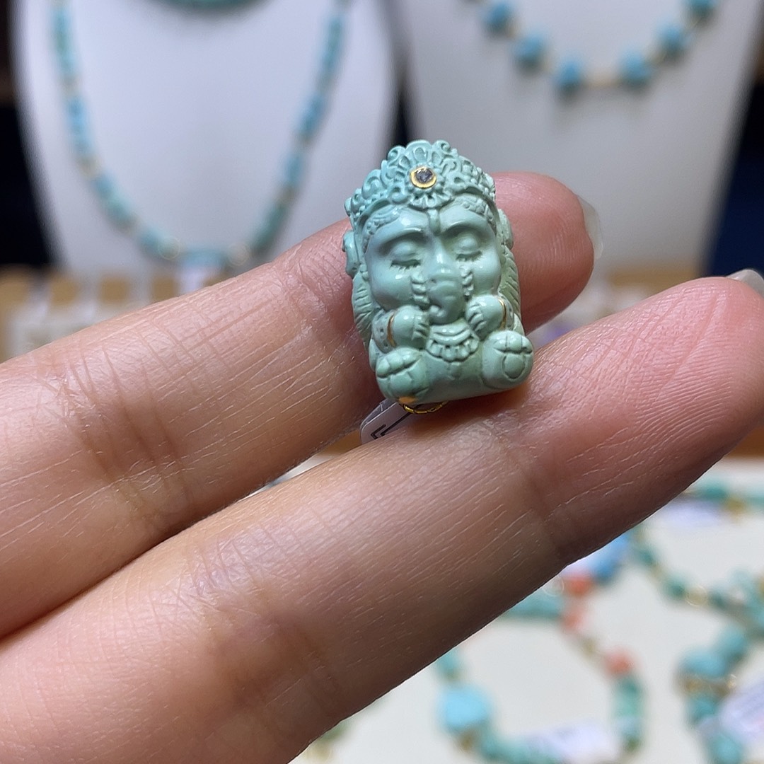 绿松石未镶嵌象神