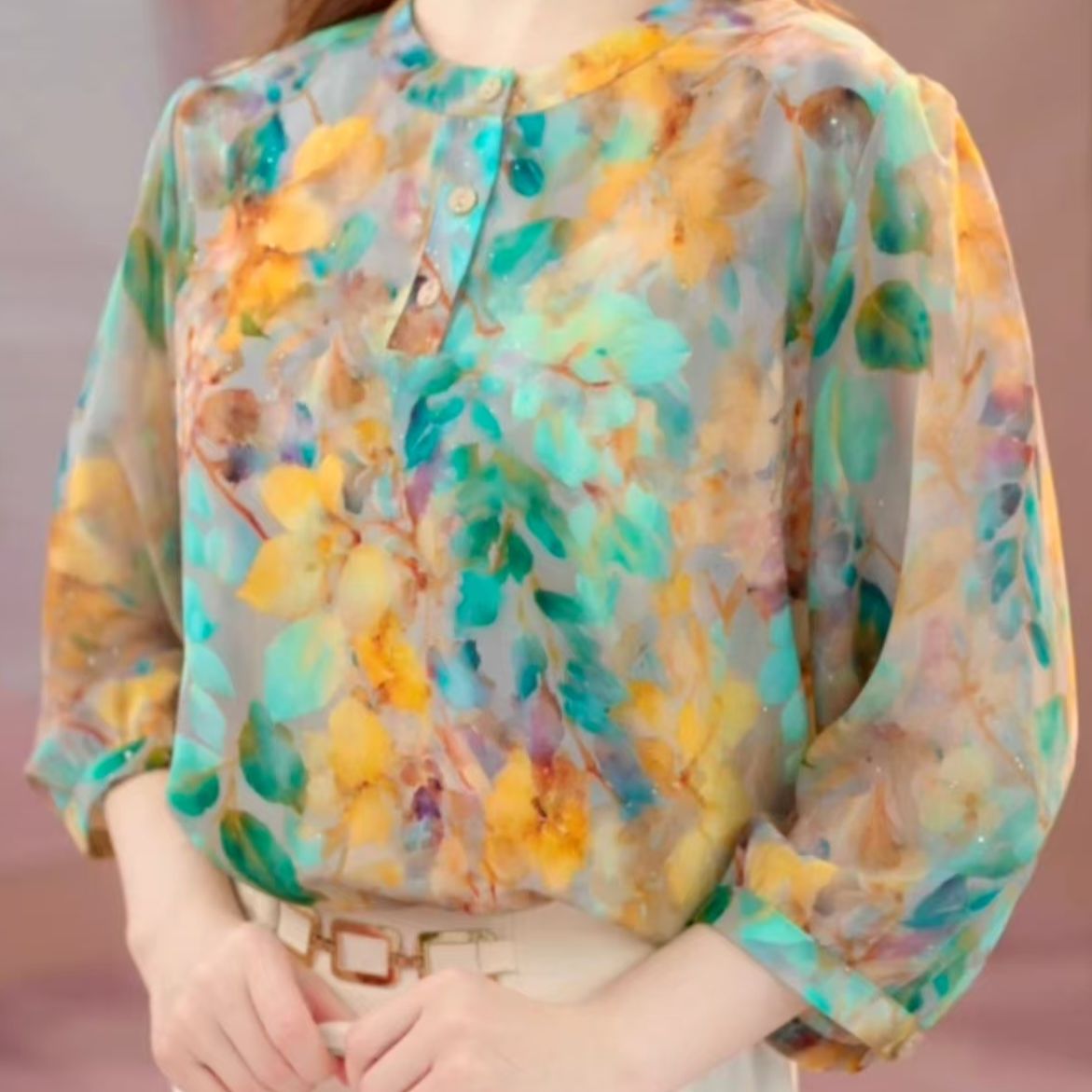 22255女士三粒扣碎花度假风休闲七分袖上衣