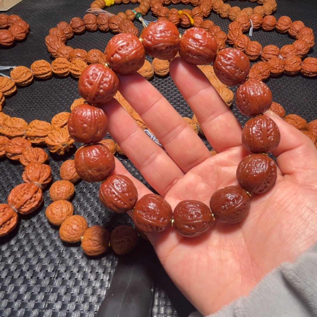 吊坠文玩核桃红皮方顿17