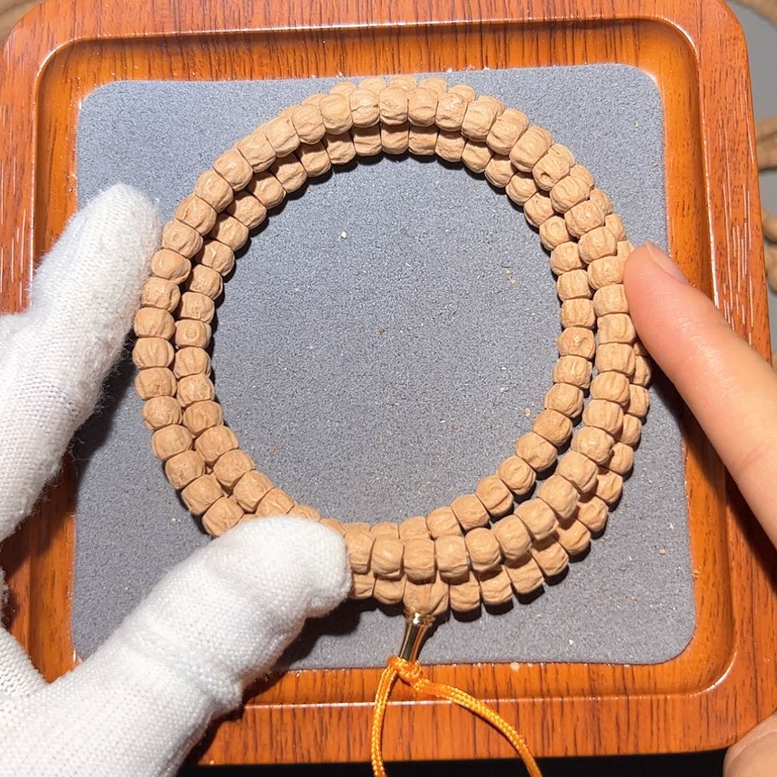 柏香籽/百香籽吊坠凌****乎粉油皮方块多棱顺7+