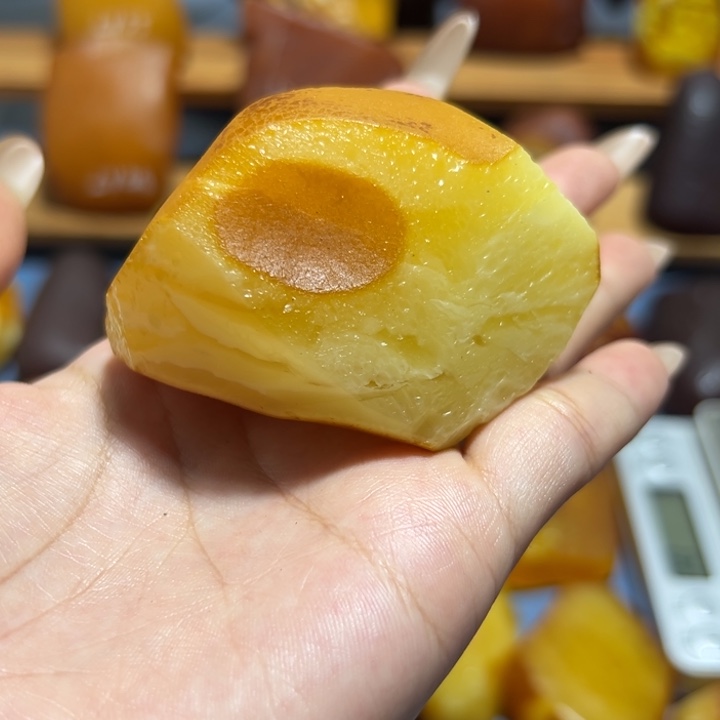 定制琥珀未镶嵌波罗的海琥珀