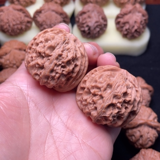 【闪购商品】把件文玩核桃苹果边40.5，41