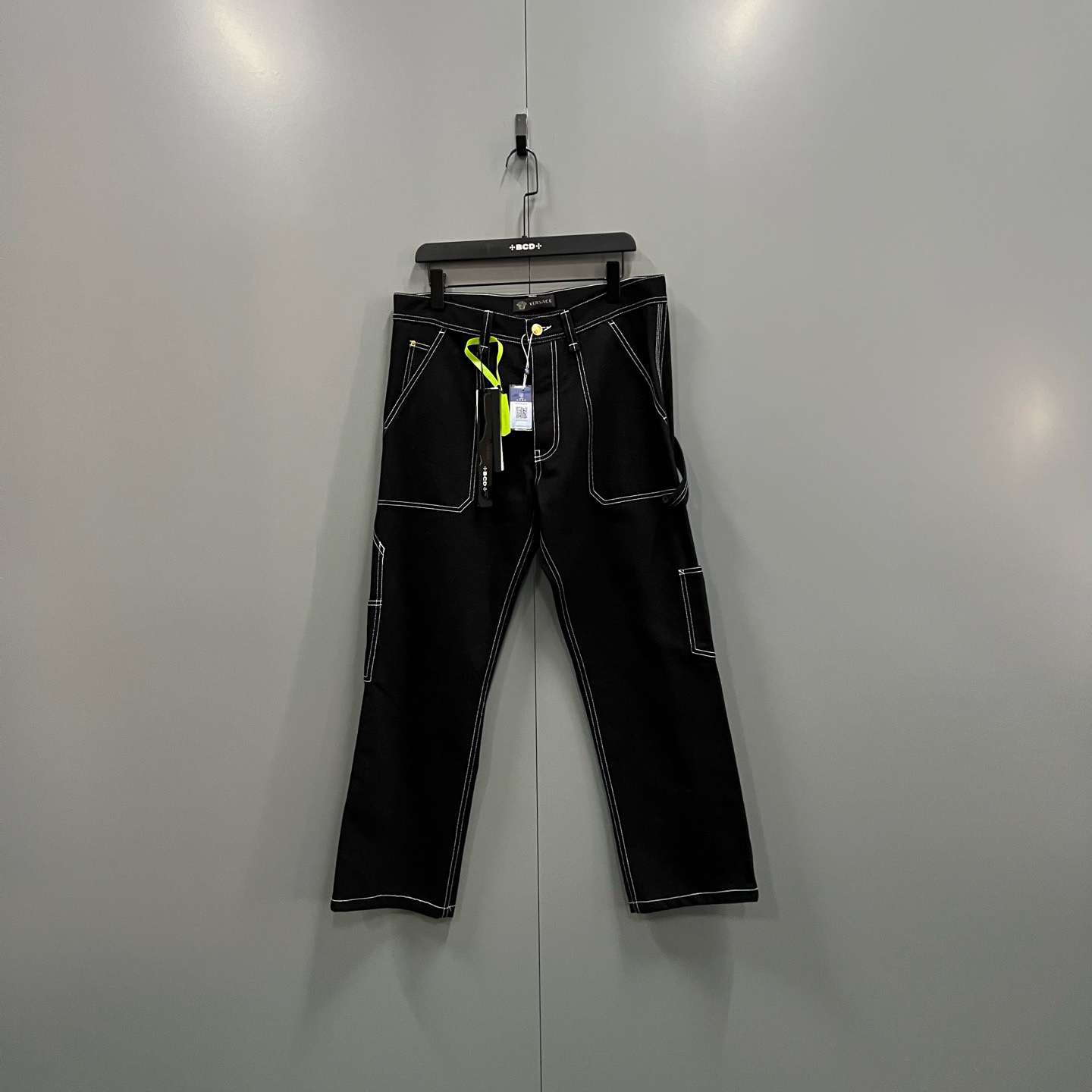 99新 VERSACE/范思哲 (ll) 黑色缝线直筒裤 32码/610825