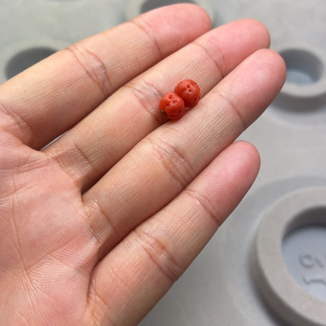 南红玛瑙对珠未镶嵌