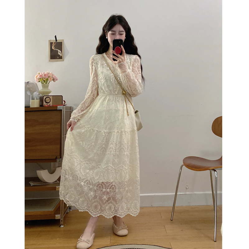 大码2025春季新款优雅气质修身杏色蕾丝连衣裙复古初恋法式长裙