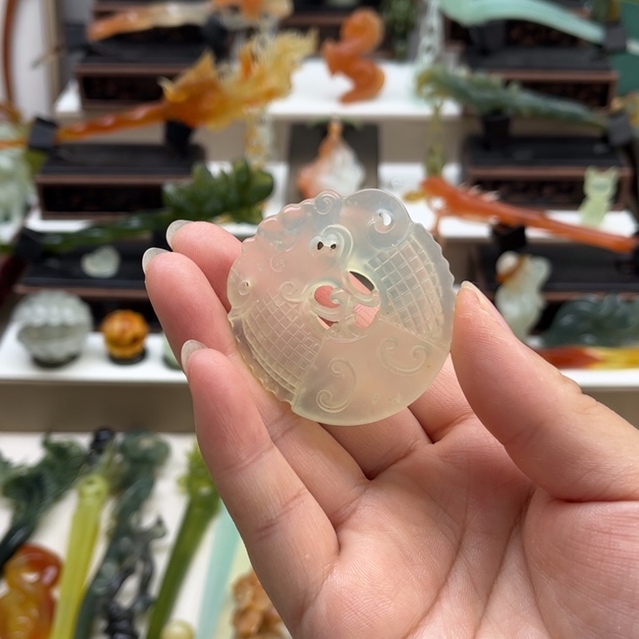 蛇纹石玉未镶嵌岫玉发簪